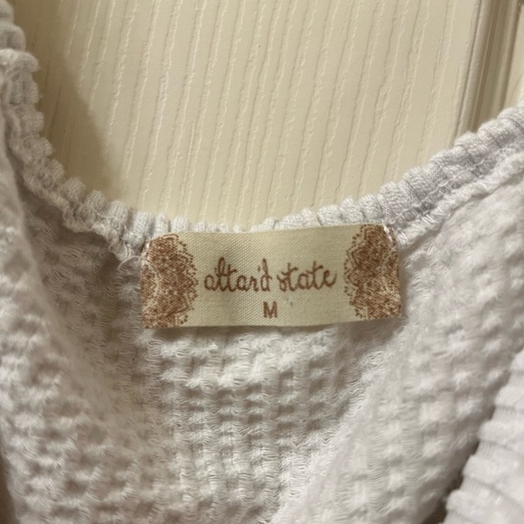 ALTAR’D STATE WHITE CROPPED PUFF SLEEVE TOP - Picture 3 of 4